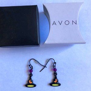 Avon Halloween Black Hat pierced earrings